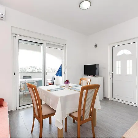 Apartamento 2 Bedroom Stunning In